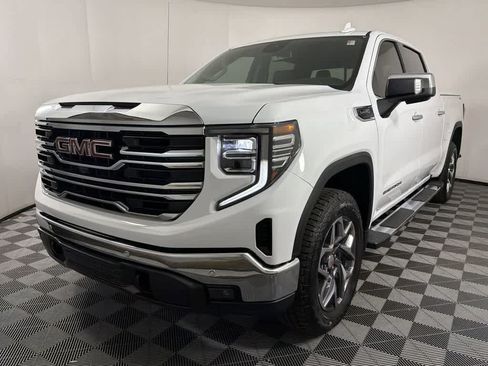 New 2026 GMC Sierra 1500 SLT w/ SLT Premium Plus Package AWD/4WD image 3
