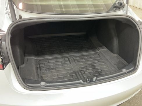 Used 2022 Tesla Model 3 Long Range image 26