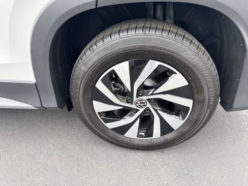 New 2026 Volkswagen Tiguan S image 6