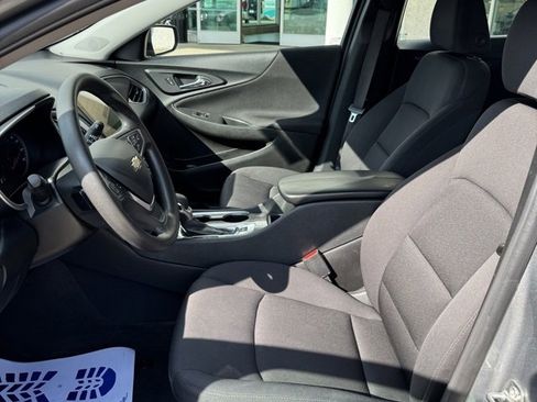 Used 2023 Chevrolet Malibu LT image 10
