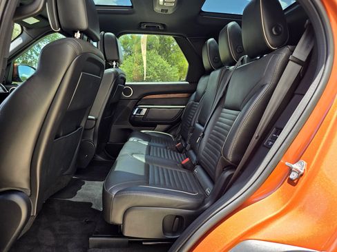 Used 2018 Land Rover Discovery HSE Luxury AWD/4WD image 52