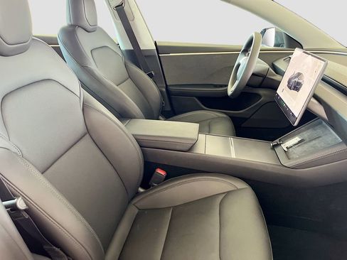 Used 2025 Tesla Model 3 Long Range RWD image 29