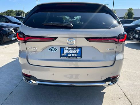 Certified 2026 MAZDA CX-90 3.3 Turbo S w/ Premium Plus AWD/4WD image 8