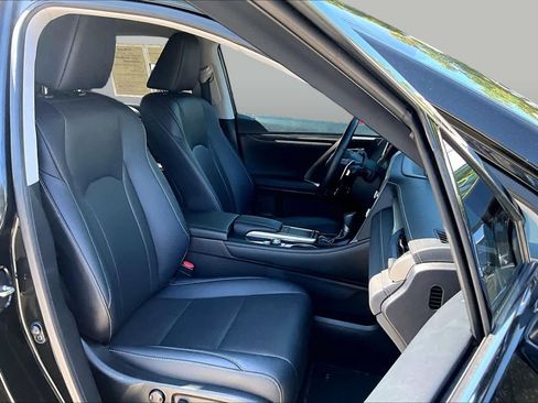 Used 2020 Lexus RX 350 FWD w/ Accessory Package image 9