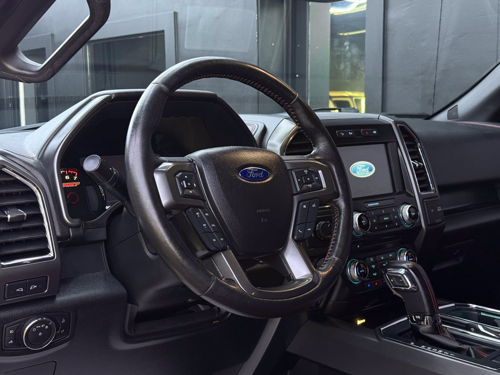 Used 2016 Ford F150 Lariat w/ Equipment Group 502A Luxury AWD/4WD image 14