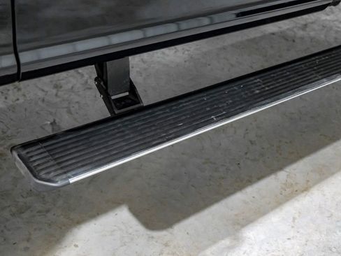 Used 2022 Ford F450 Platinum w/ FX4 Off-Road Package image 57