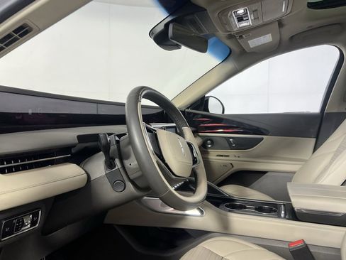 Used 2024 Lincoln Nautilus Reserve w/ Equipment Group 202A image 26