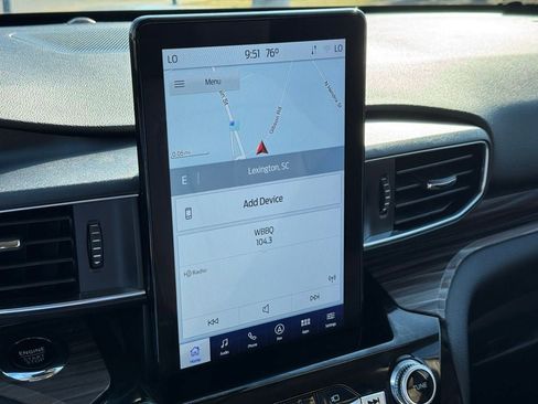 Used 2022 Ford Explorer Limited w/ Limited Technology Package image 25