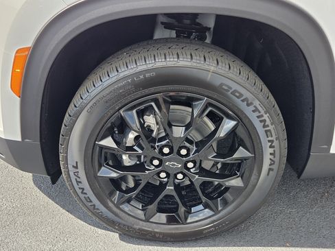 New 2026 Chevrolet Traverse LT w/ Midnight/Sport Edition FWD image 4