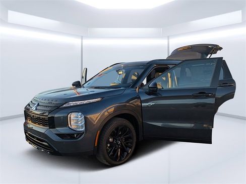 New 2025 Mitsubishi Outlander SEL Black Edition image 7