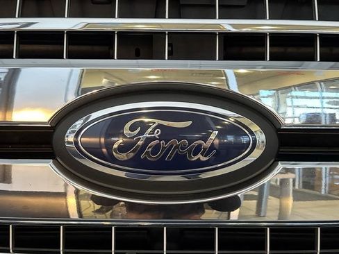 Used 2020 Ford F150 XLT w/ Equipment Group 302A Luxury image 31