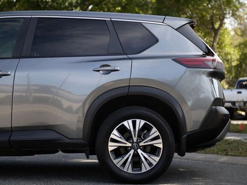 Used 2023 Nissan Rogue SV AWD/4WD image 15