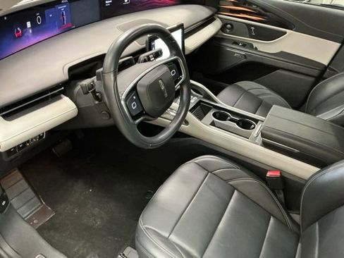 Used 2024 Lincoln Nautilus Premier w/ Equipment Group 102A AWD/4WD image 12