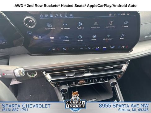 Used 2025 Chevrolet Traverse LT image 19