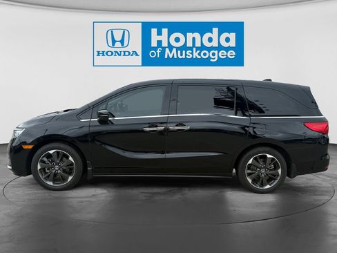Used 2024 Honda Odyssey Elite image 5