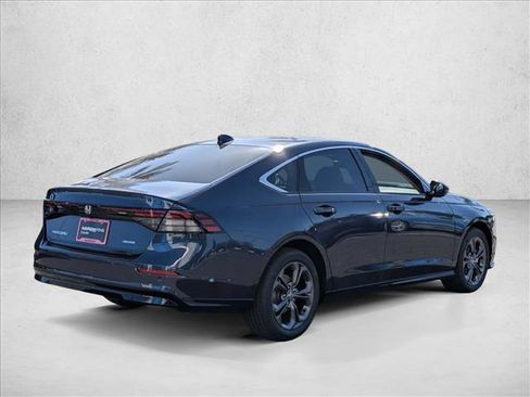 New 2026 Honda Accord EX-L image 2
