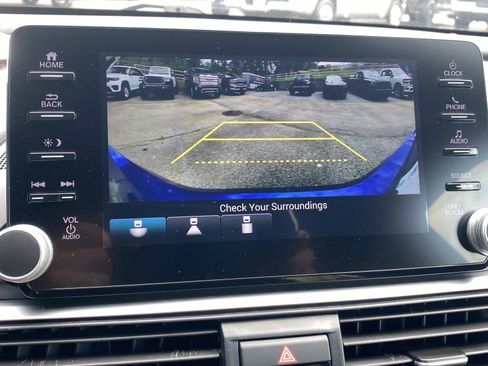 Used 2020 Honda Accord Sport image 29