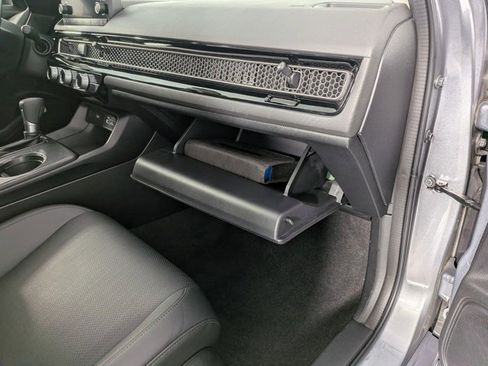 Used 2024 Honda Civic EX-L image 29