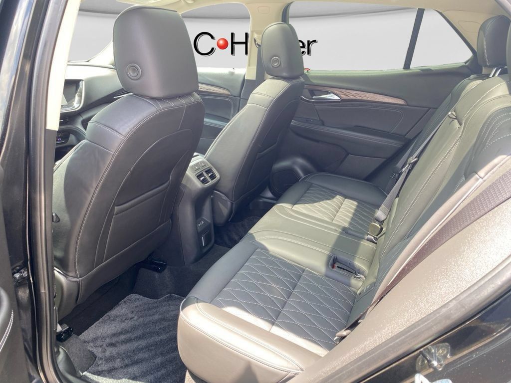 Used 2023 Buick Envision Avenir AWD/4WD image 15