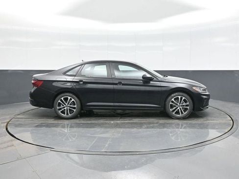 New 2026 Volkswagen Jetta Sport image 8