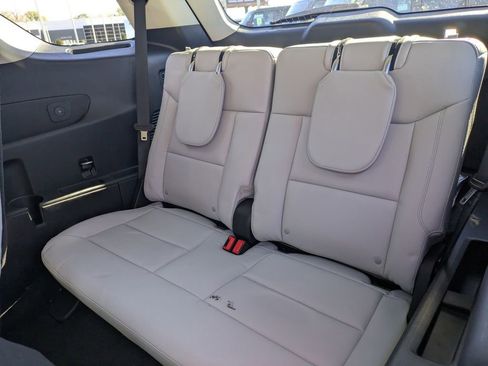 New 2026 Ford Explorer Platinum w/ LUX Leather Package image 17