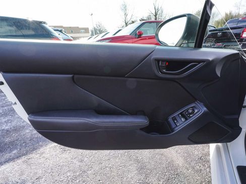 Used 2022 Toyota GR86 image 8