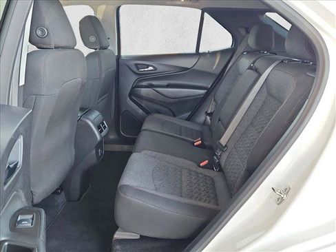 Used 2024 Chevrolet Equinox LT AWD/4WD image 18