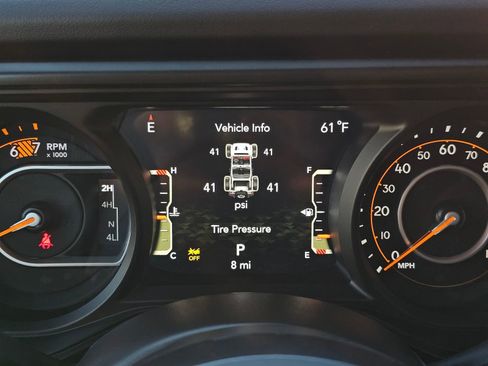 New 2026 Jeep Wrangler Unlimited Rubicon w/ Technology Group image 13