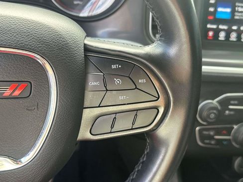 Used 2022 Dodge Charger SXT image 22