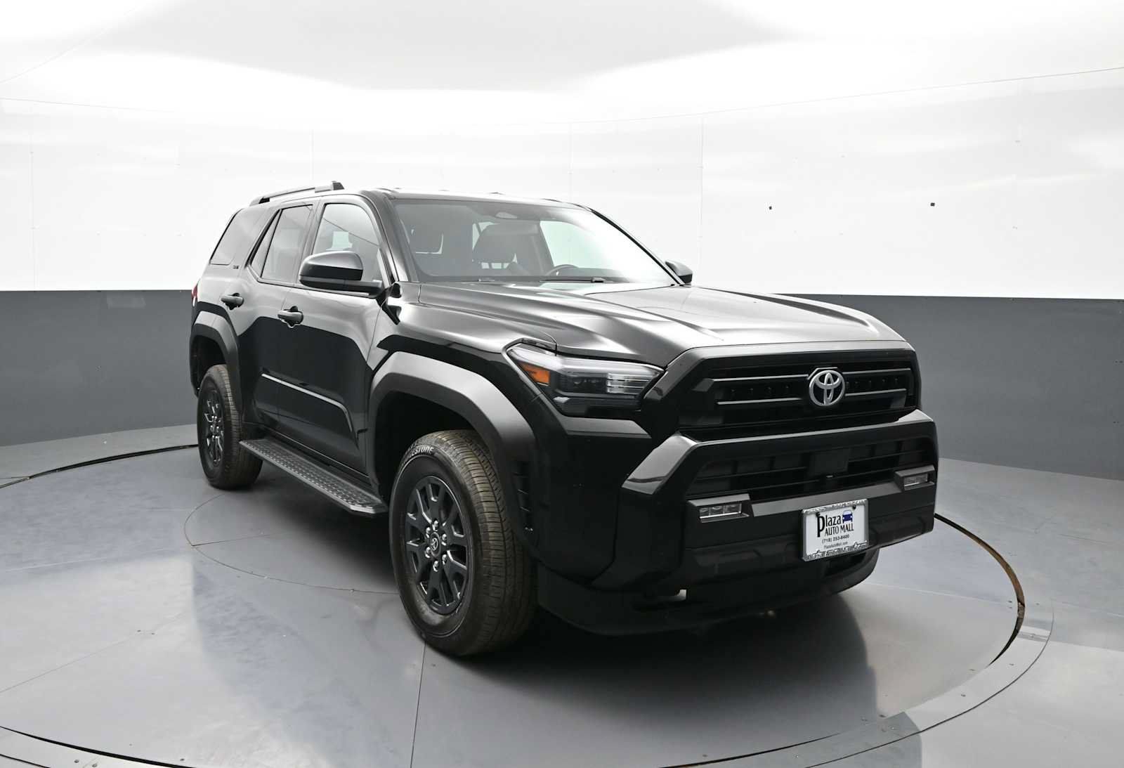 Used 2025 Toyota 4Runner SR5 AWD/4WD image 3