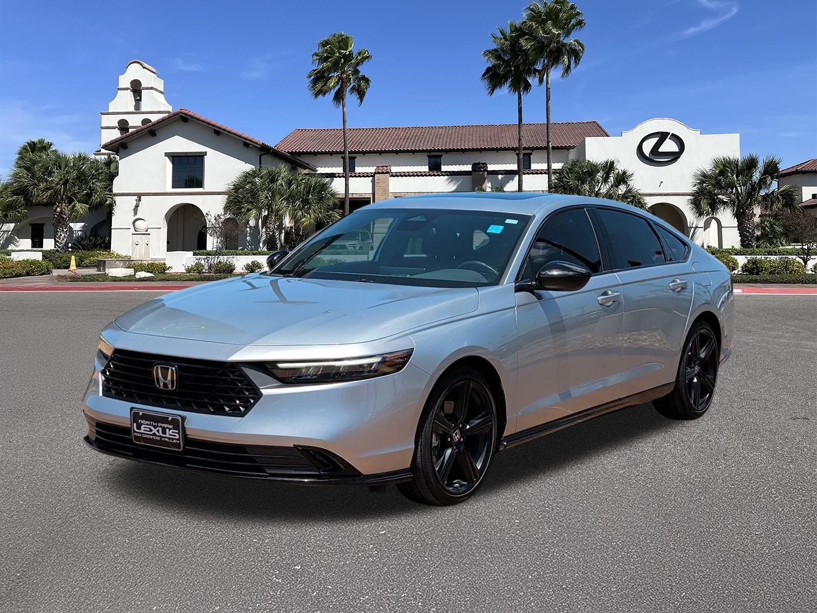 Used 2024 Honda Accord Sport image 5