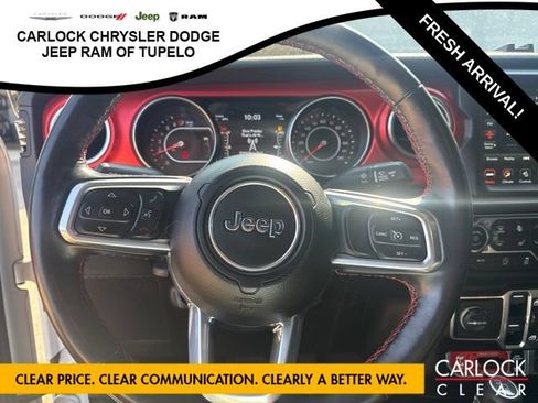 Used 2021 Jeep Gladiator Rubicon AWD/4WD image 17