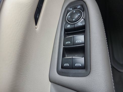 Used 2024 Cadillac XT5 Premium Luxury w/ Technology Package FWD image 22