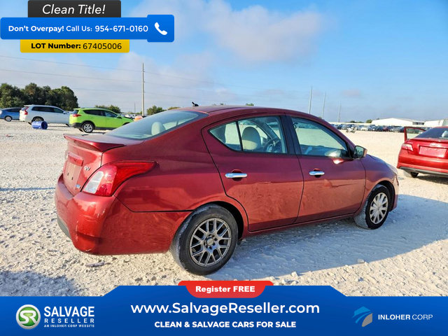 Used 2016 Nissan Versa SV FWD image 4