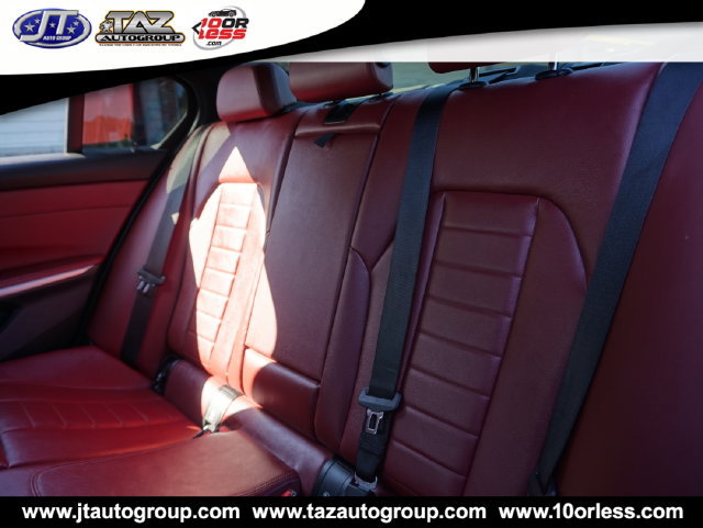 Used 2023 BMW M340i RWD image 16