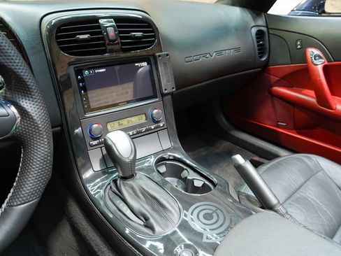 Used 2013 Chevrolet Corvette Coupe w/ Battery Protection Package RWD image 42