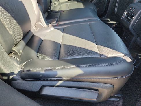 Used 2022 Lincoln Corsair AWD w/ Premium Package image 31