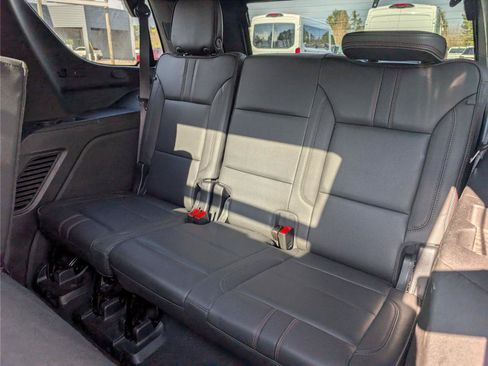 Used 2023 Chevrolet Tahoe RST RWD image 31