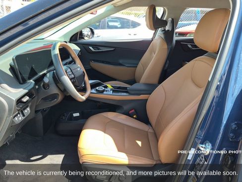 Used 2025 Kia EV6 Wind RWD image 11