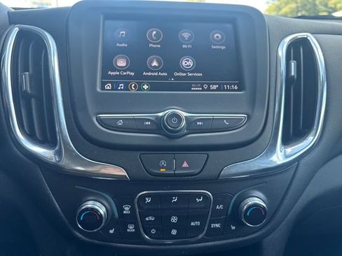 Used 2022 Chevrolet Equinox LT image 20