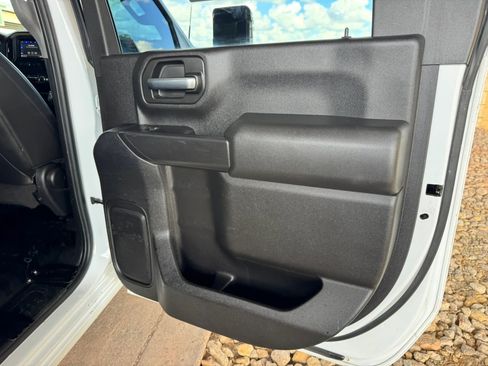 Used 2020 GMC Sierra 2500 4x4 Crew Cab w/ Convenience Package image 21