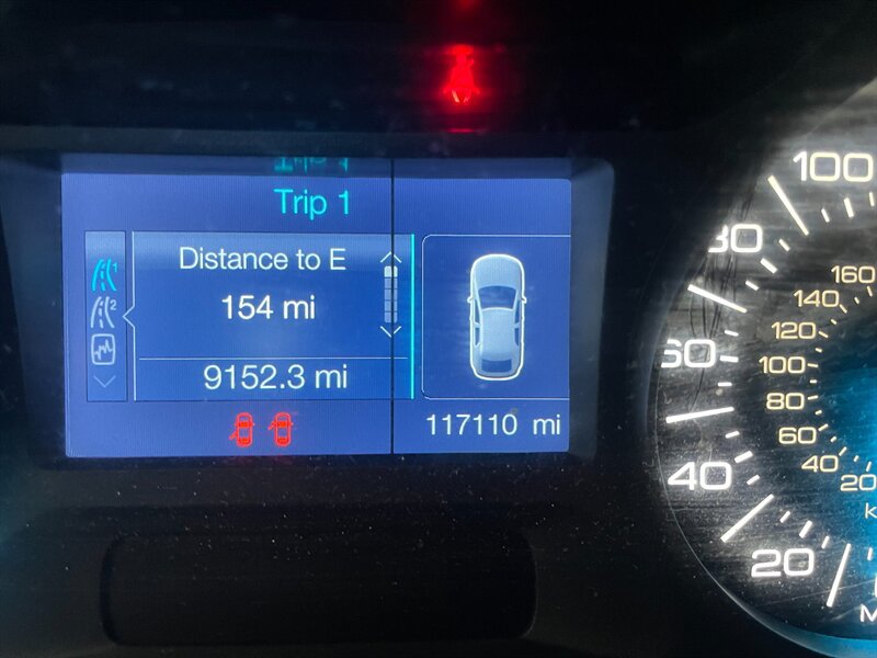 Used 2014 Ford Edge SE FWD image 9