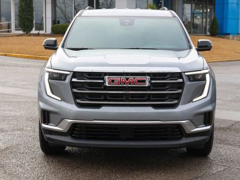 Used 2025 GMC Acadia Elevation FWD image 29