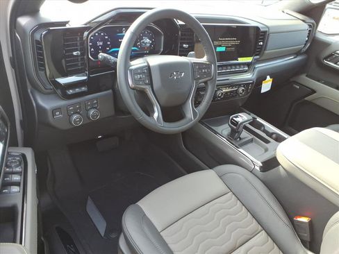 New 2026 Chevrolet Silverado 1500 ZR2 w/ Dark Appearance Package image 12