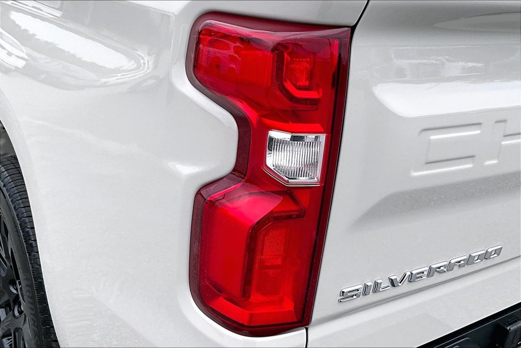 New 2026 Chevrolet Silverado 1500 RST w/ Safety Package AWD/4WD image 29