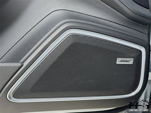 Used 2023 Porsche Panamera Platinum Edition image 15