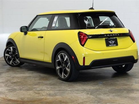 Certified 2025 MINI Cooper S image 13