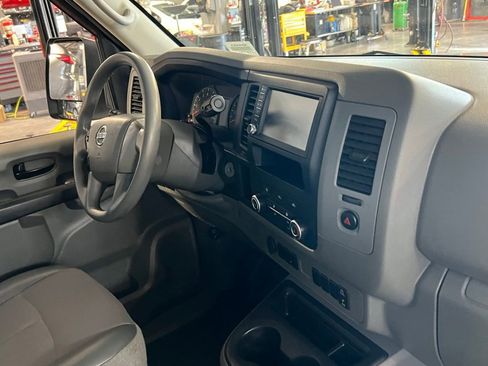 Used 2021 Nissan NV 1500 S image 25