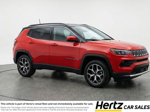 Used 2025 Jeep Compass Limited image 1