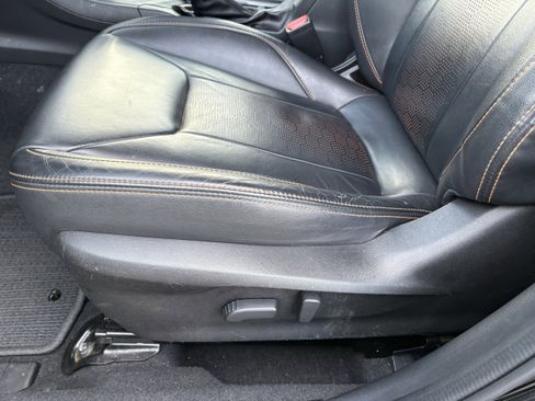 Certified 2022 Subaru Crosstrek 2.5i Limited w/ Popular Package #4 image 29